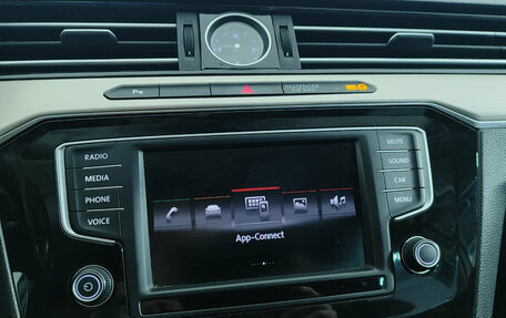 Volkswagen Passat B8 рестайлинг, 2015 год, 1 649 000 рублей, 11 фотография