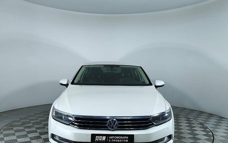 Volkswagen Passat B8 рестайлинг, 2015 год, 1 649 000 рублей, 2 фотография