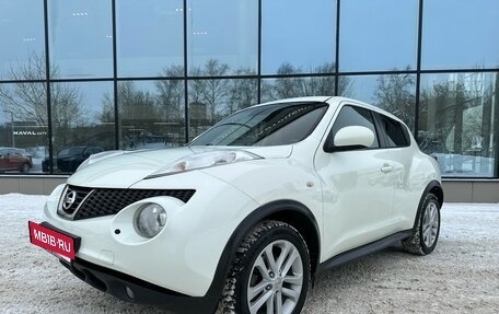 Nissan Juke II, 2011 год, 819 000 рублей, 1 фотография