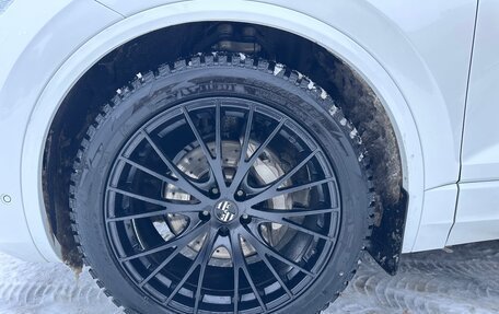 Volkswagen Touareg III, 2018 год, 4 190 000 рублей, 9 фотография