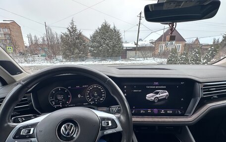Volkswagen Touareg III, 2018 год, 4 190 000 рублей, 19 фотография