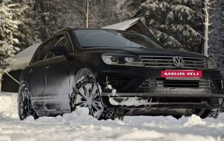 Volkswagen Touareg III, 2017 год, 3 фотография