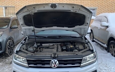 Volkswagen Tiguan II, 2019 год, 2 700 000 рублей, 6 фотография