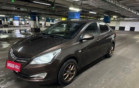 Hyundai Solaris II рестайлинг, 2016 год, 830 000 рублей, 12 фотография