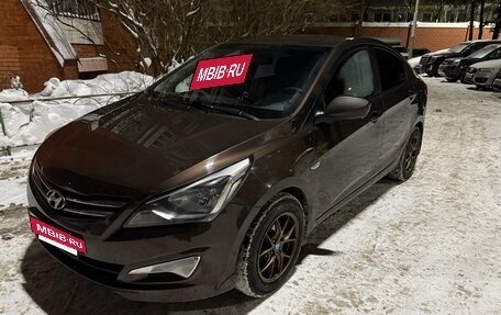 Hyundai Solaris II рестайлинг, 2016 год, 830 000 рублей, 8 фотография