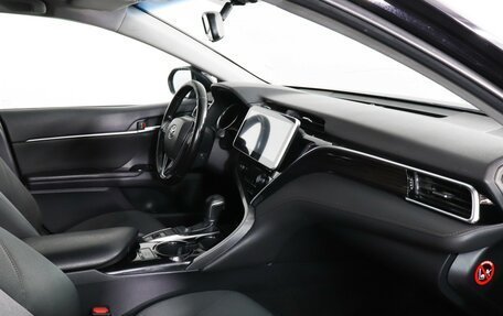 Toyota Camry, 2019 год, 2 097 000 рублей, 6 фотография