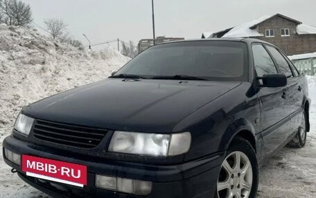 Volkswagen Passat B4, 1993 год, 175 000 рублей, 4 фотография