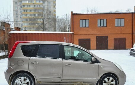 Nissan Note II рестайлинг, 2007 год, 700 000 рублей, 2 фотография
