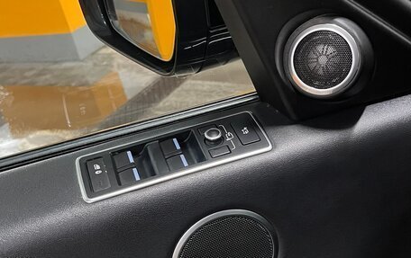 Land Rover Range Rover IV рестайлинг, 2016 год, 4 450 000 рублей, 10 фотография