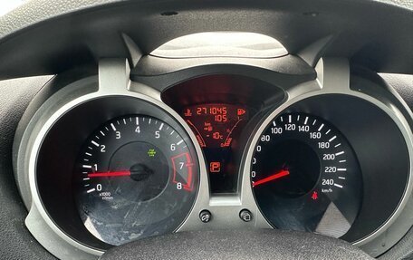 Nissan Juke II, 2011 год, 819 000 рублей, 11 фотография