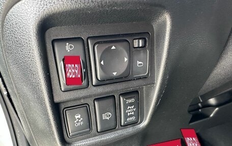 Nissan Juke II, 2011 год, 819 000 рублей, 10 фотография