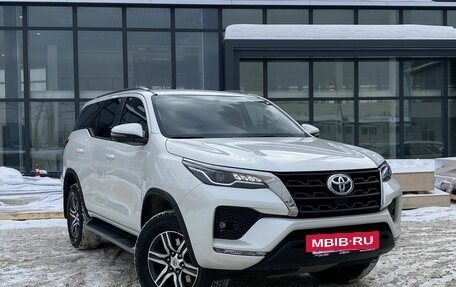 Toyota Fortuner II, 2021 год, 4 689 000 рублей, 3 фотография