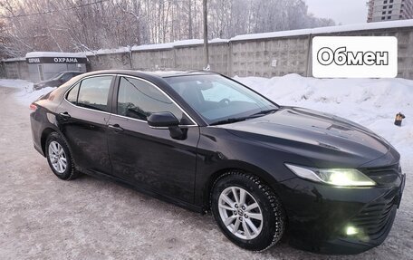 Toyota Camry, 2019 год, 2 250 000 рублей, 1 фотография