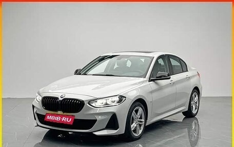 BMW 1 серия, 2022 год, 1 660 000 рублей, 1 фотография