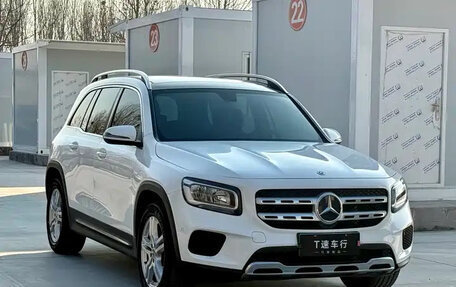 Mercedes-Benz GLB, 2021 год, 2 187 004 рублей, 3 фотография