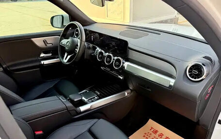 Mercedes-Benz GLB, 2021 год, 2 187 004 рублей, 18 фотография