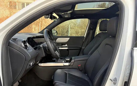 Mercedes-Benz GLB, 2021 год, 2 187 004 рублей, 16 фотография