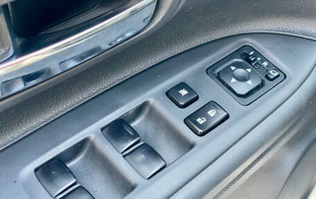 Mitsubishi Outlander III рестайлинг 3, 2014 год, 1 400 000 рублей, 24 фотография