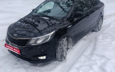 KIA Rio III рестайлинг, 2016 год, 950 000 рублей, 5 фотография