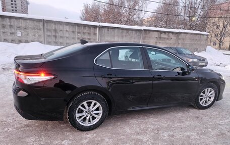 Toyota Camry, 2019 год, 2 250 000 рублей, 4 фотография