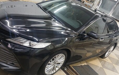 Toyota Camry, 2019 год, 2 820 000 рублей, 28 фотография