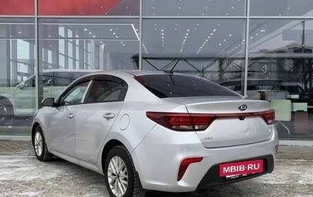 KIA Rio IV, 2020 год, 890 000 рублей, 7 фотография