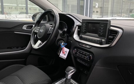 KIA cee'd III, 2020 год, 1 969 000 рублей, 17 фотография