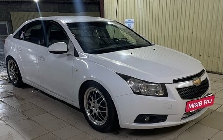 Chevrolet Cruze II, 2012 год, 900 000 рублей, 4 фотография