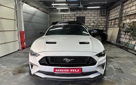 Ford Mustang VI рестайлинг, 2020 год, 3 700 000 рублей, 1 фотография