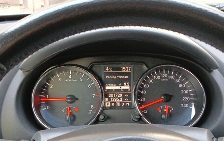 Nissan Qashqai, 2010 год, 900 000 рублей, 8 фотография