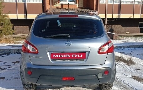 Nissan Qashqai, 2010 год, 900 000 рублей, 3 фотография