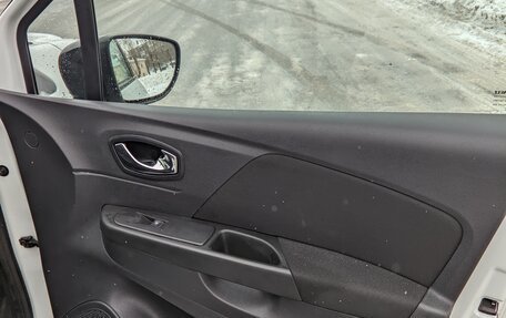 Renault Kaptur I рестайлинг, 2016 год, 1 395 000 рублей, 33 фотография