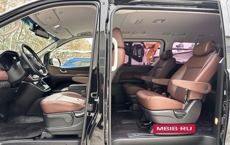 Hyundai Grand Starex Grand Starex I рестайлинг 2, 2020 год, 4 420 000 рублей, 9 фотография