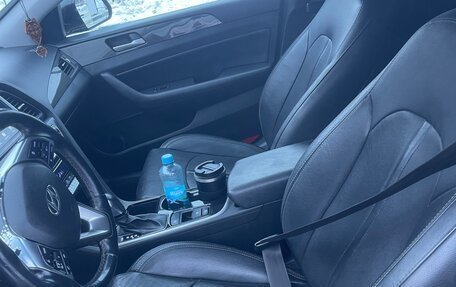 Hyundai Sonata VII, 2018 год, 1 600 000 рублей, 5 фотография