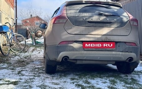 Volvo V40 II рестайлинг, 2013 год, 1 450 000 рублей, 2 фотография