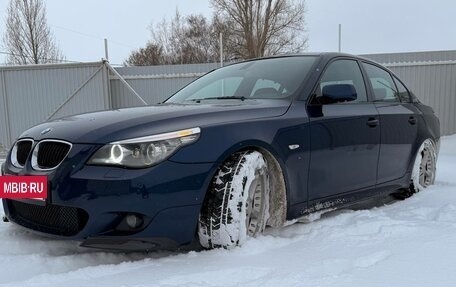 BMW 5 серия, 2007 год, 1 350 000 рублей, 5 фотография