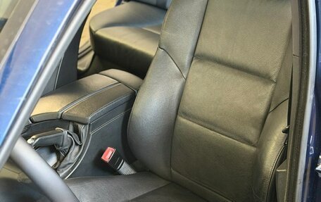 BMW 5 серия, 2007 год, 1 350 000 рублей, 13 фотография