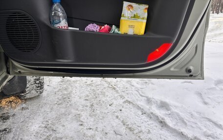 Hyundai Tucson III, 2004 год, 1 100 000 рублей, 13 фотография