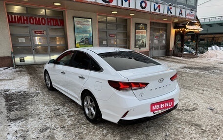Hyundai Sonata VII, 2019 год, 2 350 000 рублей, 7 фотография