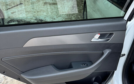 Hyundai Sonata VII, 2019 год, 2 350 000 рублей, 12 фотография