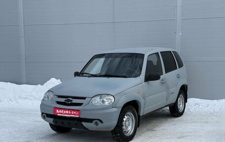 Chevrolet Niva I рестайлинг, 2011 год, 375 000 рублей, 1 фотография