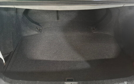 Toyota Avensis III рестайлинг, 2005 год, 500 000 рублей, 5 фотография