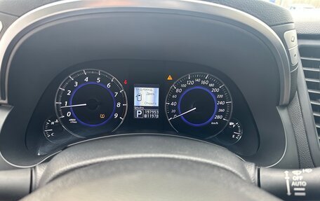 Infiniti FX II, 2011 год, 2 190 000 рублей, 7 фотография