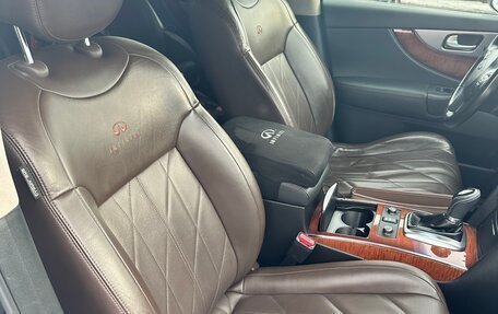 Infiniti FX II, 2011 год, 2 190 000 рублей, 15 фотография