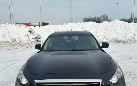 Infiniti FX II, 2011 год, 2 190 000 рублей, 30 фотография