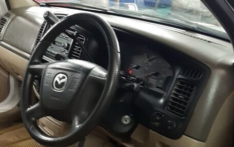 Mazda Tribute II, 2001 год, 650 000 рублей, 10 фотография