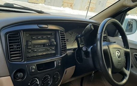 Mazda Tribute II, 2001 год, 650 000 рублей, 8 фотография