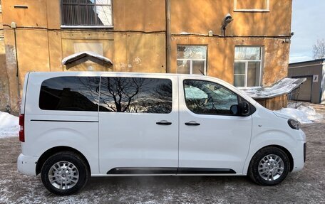 Peugeot Traveller I, 2021 год, 3 850 000 рублей, 4 фотография