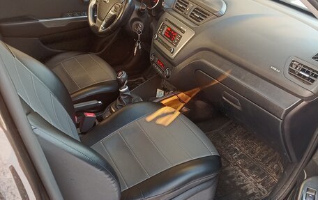 KIA Rio III рестайлинг, 2015 год, 920 000 рублей, 6 фотография