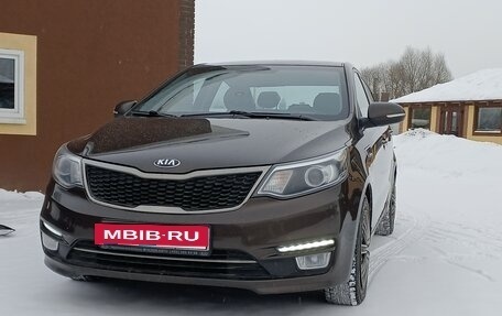 KIA Rio III рестайлинг, 2015 год, 920 000 рублей, 2 фотография